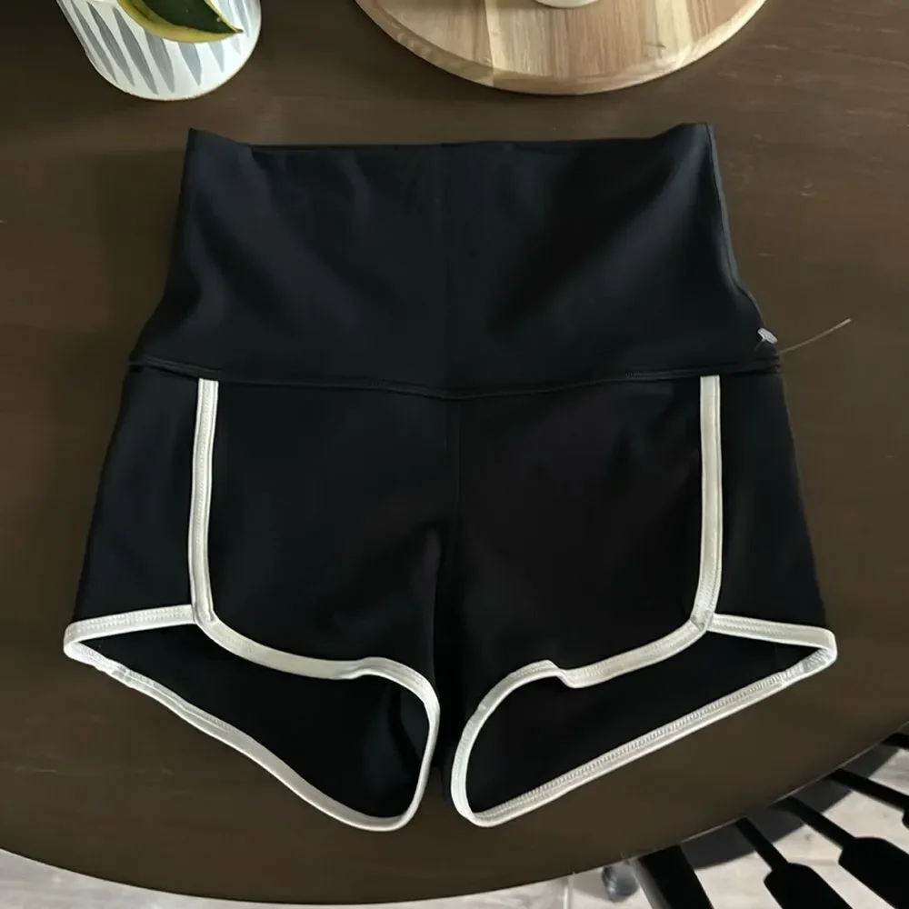 NWOT Free People Island Shorts Ultra High Rise Cheeky Black Pocket Compression
